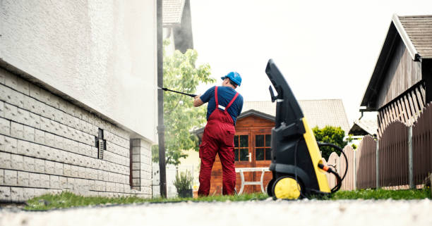 Best Driveway Pressure Washing  in Inverness Highlands South, FL